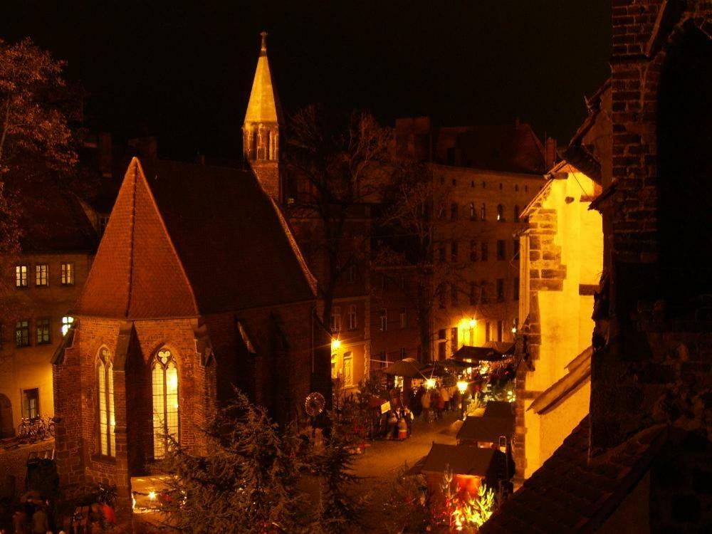 Ferienwohnung Am Kirchplatz Wittenberg Exteriör bild